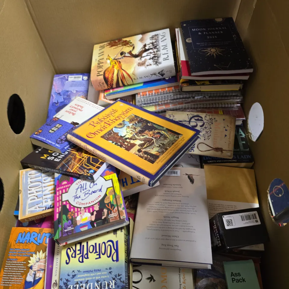 LARGE QUANTITY OF ASSORTED FICTION & NON-FICTION BOOKS- COLLECTION ONLY