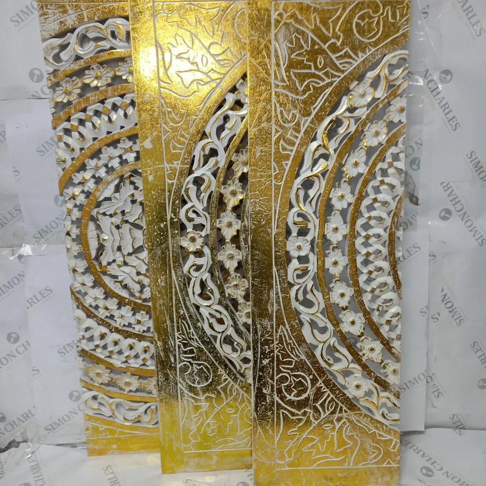 BOXED PUREDAY ORNAMENTAL 3 PIECE WALL DÉCOR SET 