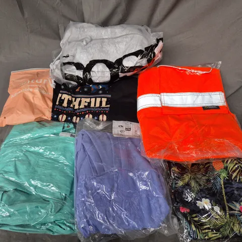 LARGE BOX OF ASSORTED CLOTHING ITEMS IN VARIOUS SIZES, STYLES AND COLOUR 