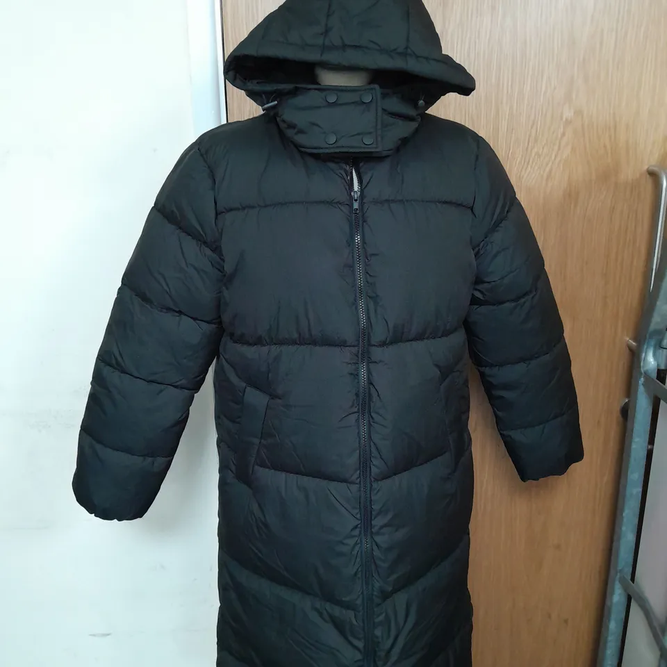 PRETTYLITTLETHING PETITE BLACK LONG PUFFER COAT UK SIZE 8