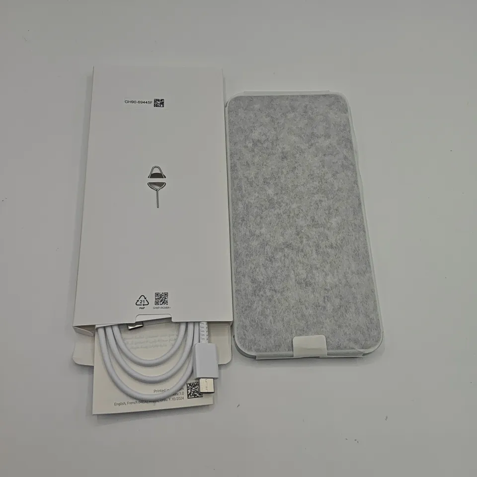 BOXED SAMSUNG GALAXY A16 4/128GB IN LIGHT GREEN - SM-A165F