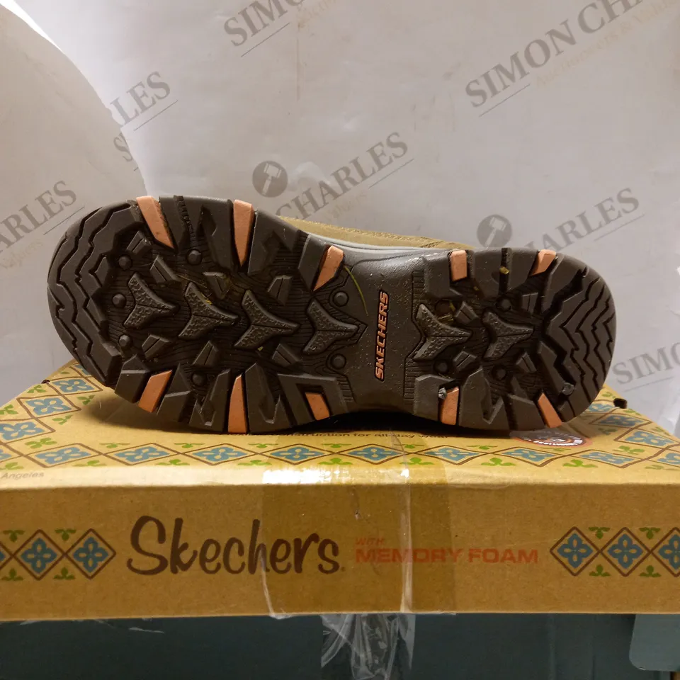 SKECHERS ALPH TAN WATERPROOF BOOTS - SIZE 5