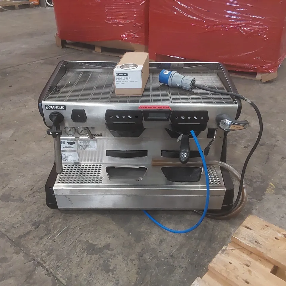 RANCILIO CLASSE 7 COMMERCIAL 2 GROUP COFFEE MACHINE