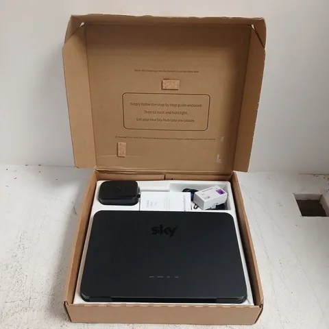BOXED SKY BROADBAND ROUTER MODEL - 8R203UK