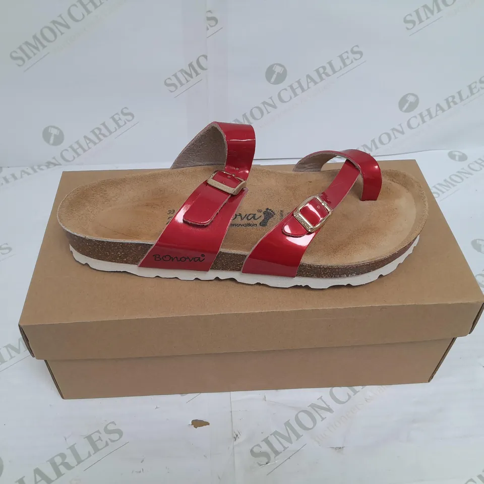 BOXED PAIR OF BONOVA SANDALS IN RED SIZE 6