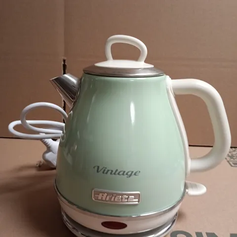 ARIETE VINTAGE ELECTRIC KETTLE – MINT GREEN, 1 L