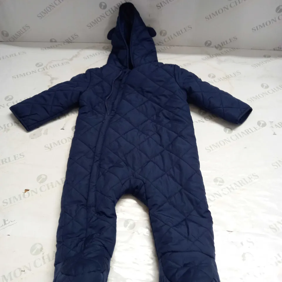 BOYS BAVY BLUE QUITED SNOWSUIT SIZE 9-12 MONTHS