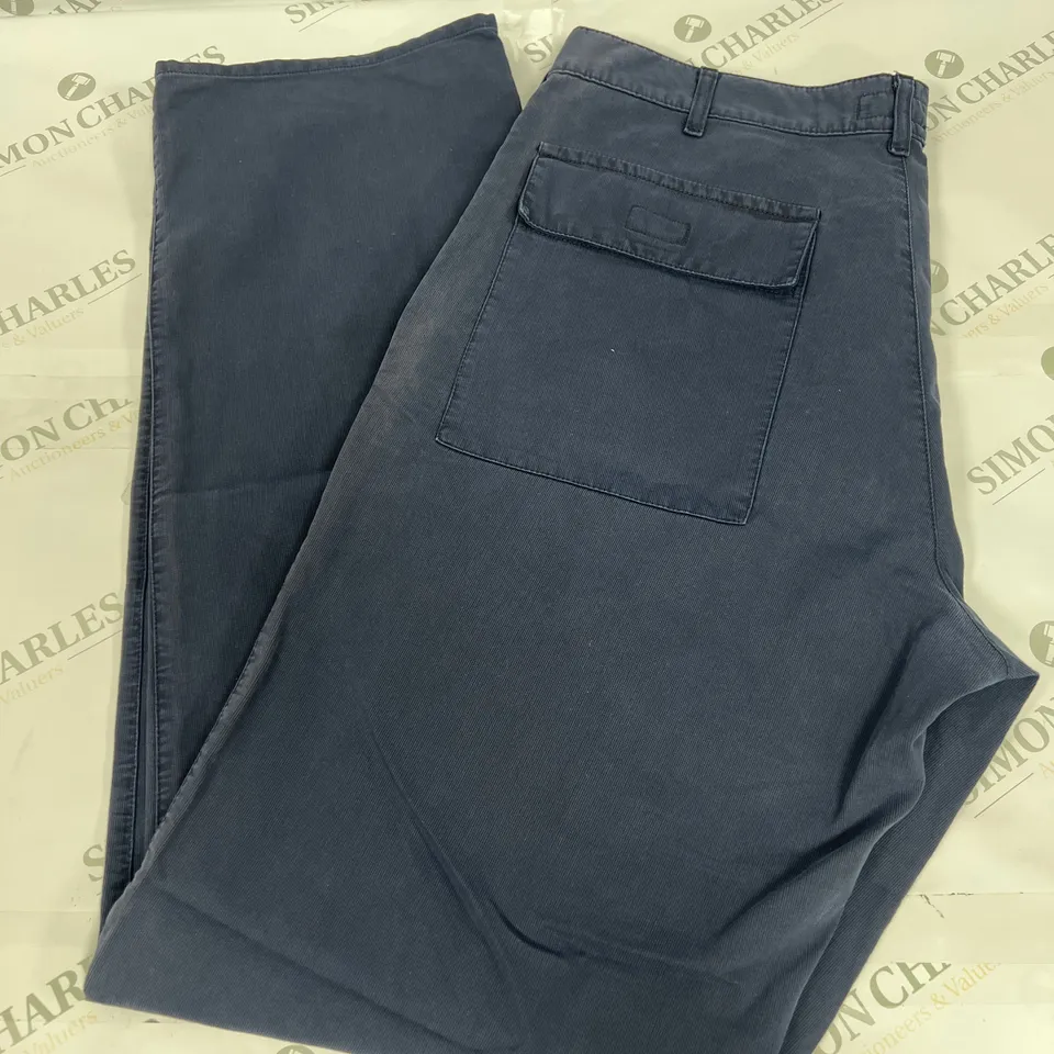 ARMANI JEANS CORD JEANS IN NAVY SIZE 36