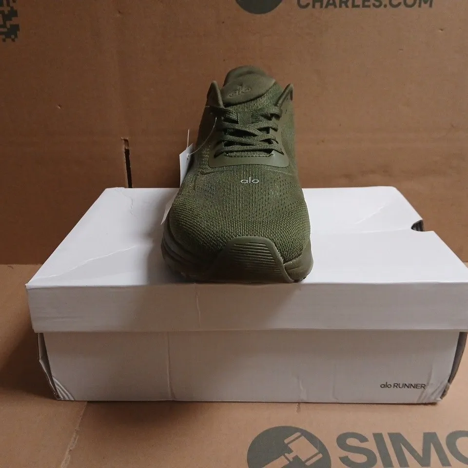 BOXED PAIR OF ALO RUNNER TRAINERS IN LIVE GREEN SIZE UK 10