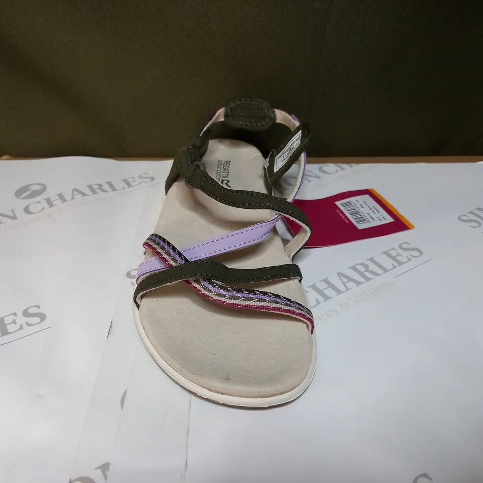 REGATTA LADY ROMA SANDALS SIZE 5