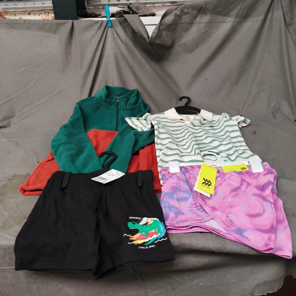 BOX OF APPROXIMATELY 25 ASSORTED CLOTHING ITEMS TO INCLUDE ALL IN MOTION, H&M ETC