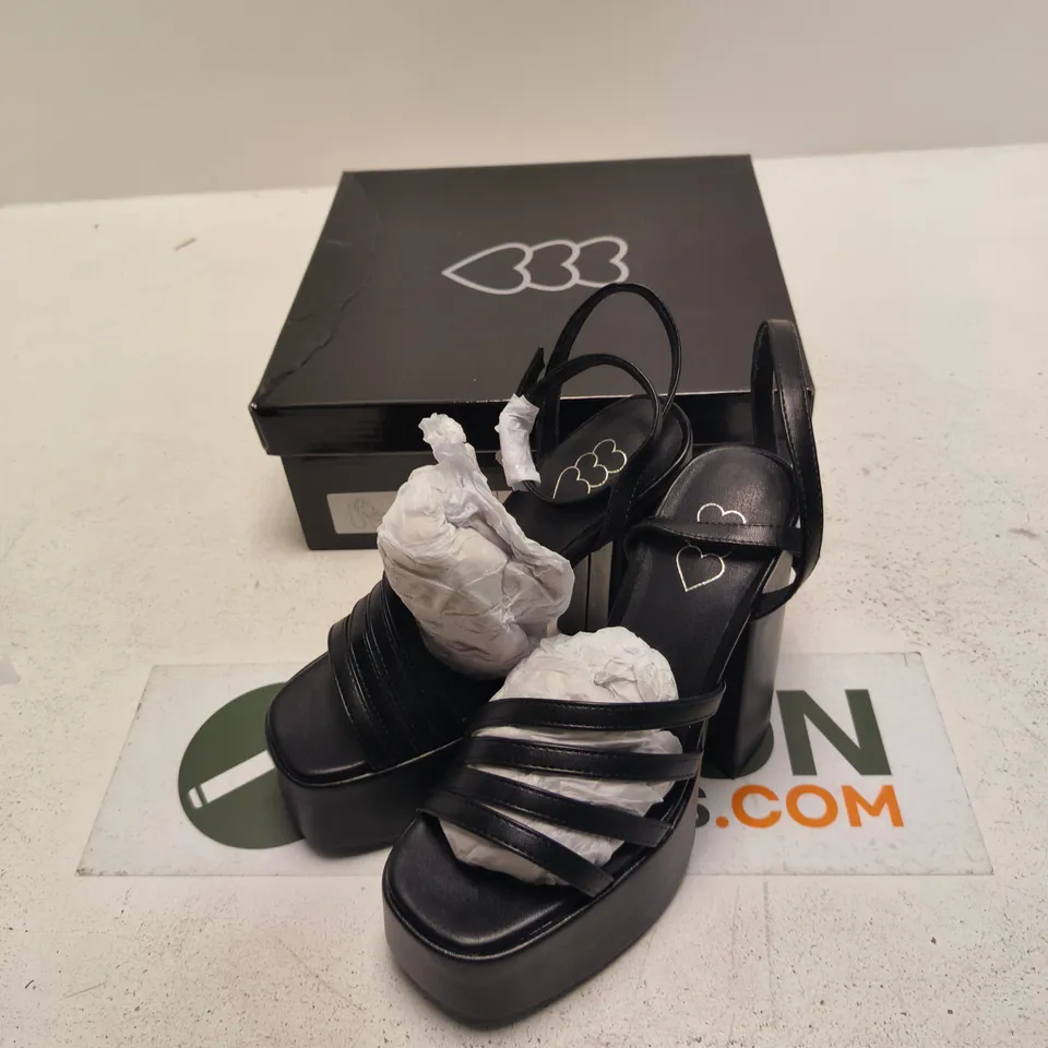 WOMEN'S BLACK PU PLATFORM SANDALS – UK 4 (DBP52) (