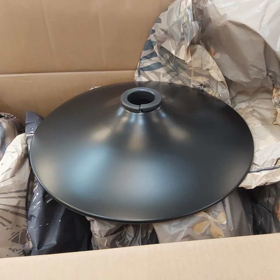 PALLET OF ASSORTED BARSTOOL/CHAIR PARTS