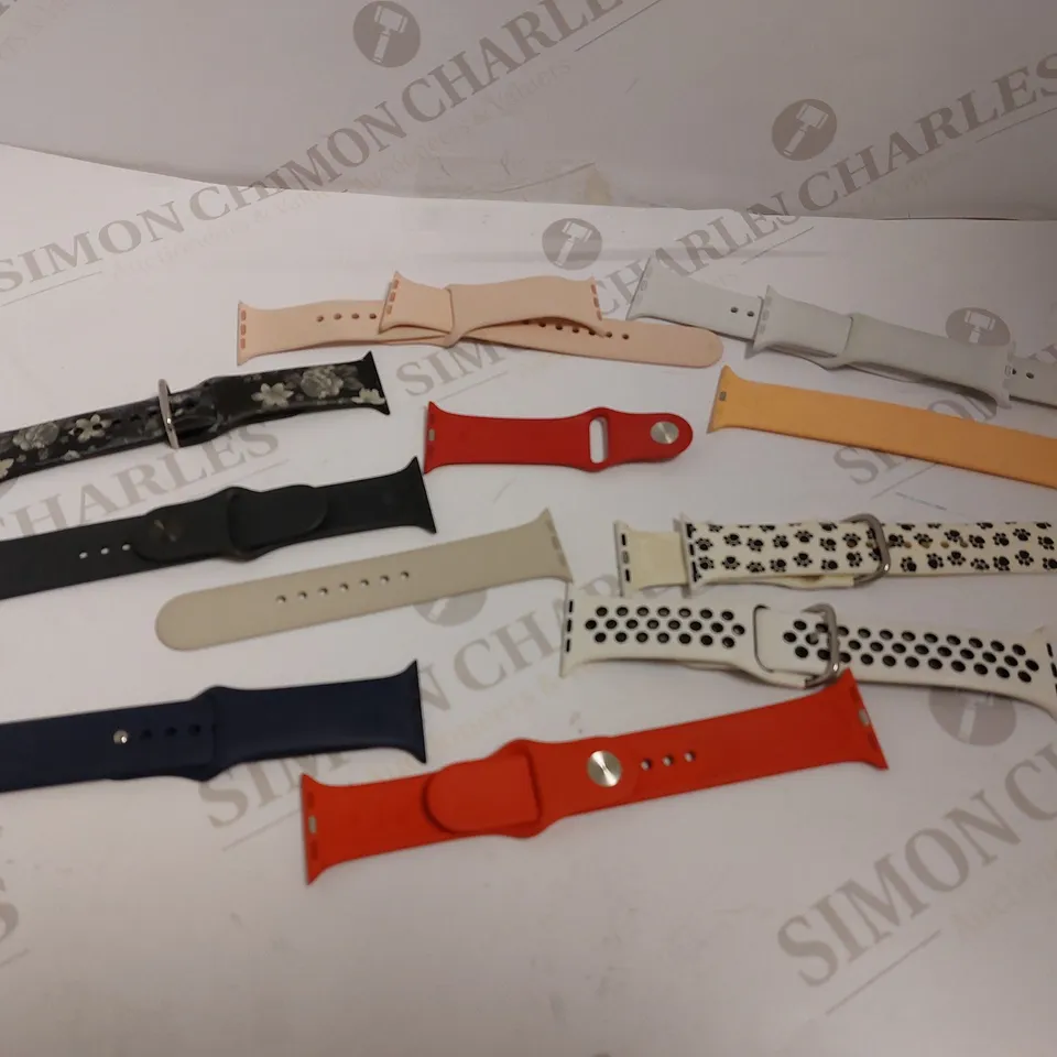 BOX OF APPROX 60 LOOSE APPLE WATCH STRAPS IN ASSORTED COLOURS