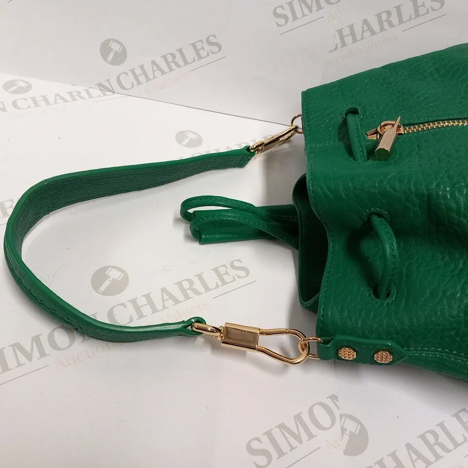 ELIZABETH AND JAMES GREEN HAND BAG