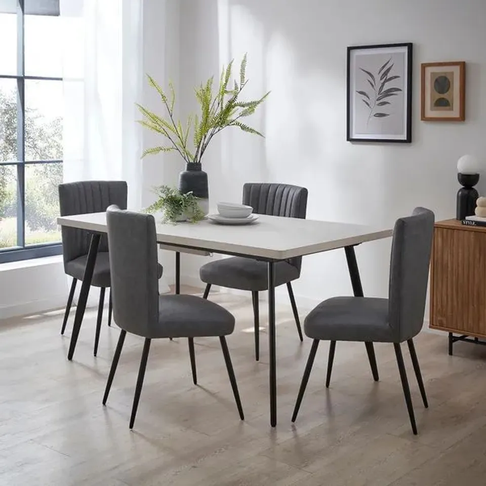 BOXED ZURI 4-6 SEATER RECTANGULAR EXTENDABLE DINING TABLE, CONCRETE EFFECT (1 BOX)