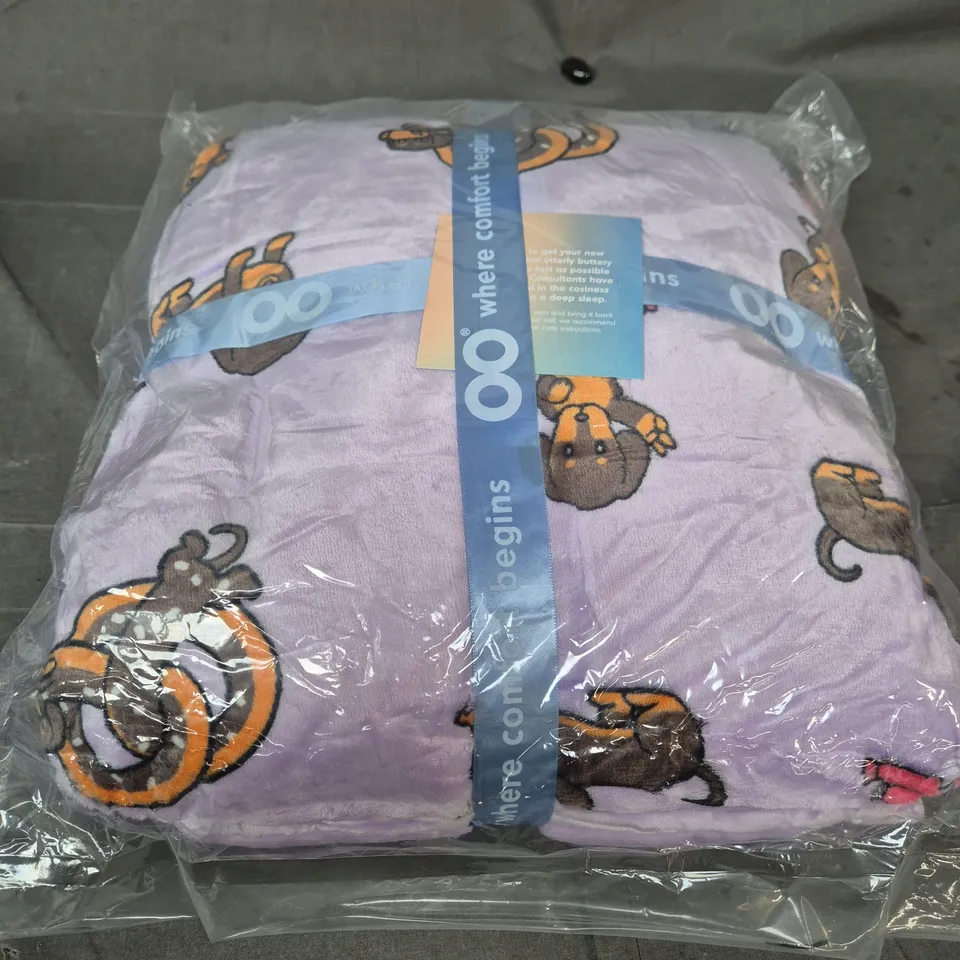 SEALED OODIE OVERSIZED HOODED BLANKET - DOG 