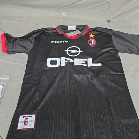 AC MILAN RETRO JERSEY SIZE S