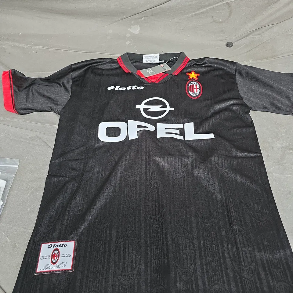 AC MILAN RETRO JERSEY SIZE S