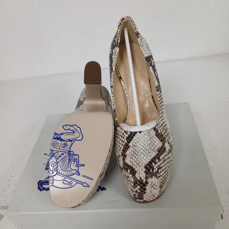 BURBERRY SNAKE PRINT LEATHER HIGH HEEL – WOMEN'S, UK4 (EU36)