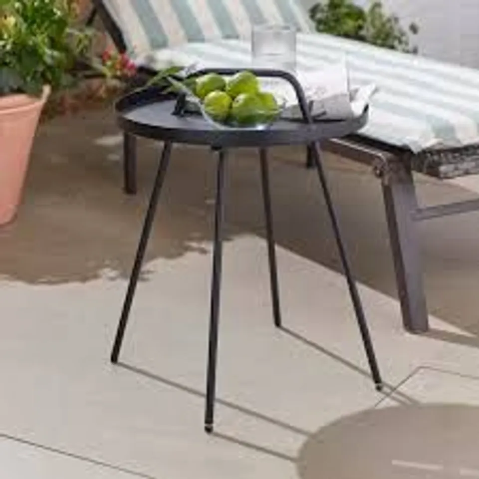 BOXED BLAK METAL TABLE (1 BOX)