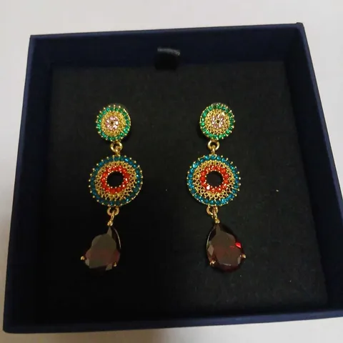 BUTLER & WILSON TRIPLE DROP EARRINGS