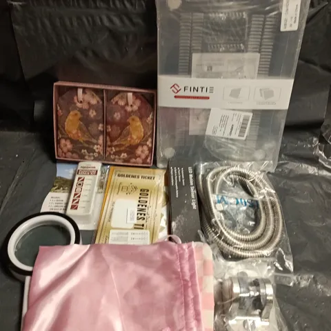 APPROXIMATELY 20 ASSORTED HOUSEHOLD ITEMS TO INCLUDE PUNCTURE REPAIR KIT, LED MOTION SENSOR LIGHT AND FAKE GOLDEN TICKETS