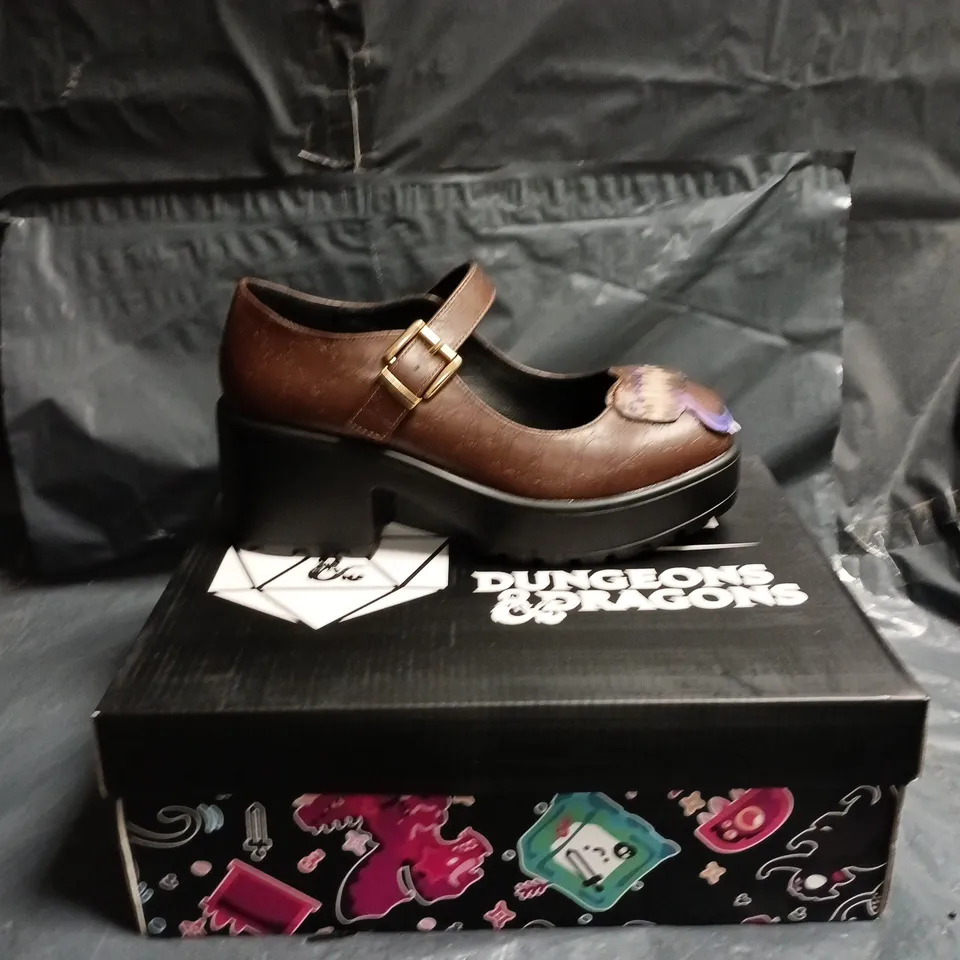 KOI DUNGEONS AND DRAGONS MARY JANE BROWN LEATHER SHOES SIZE 7