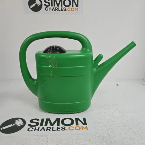 GREEN WATERING CAN