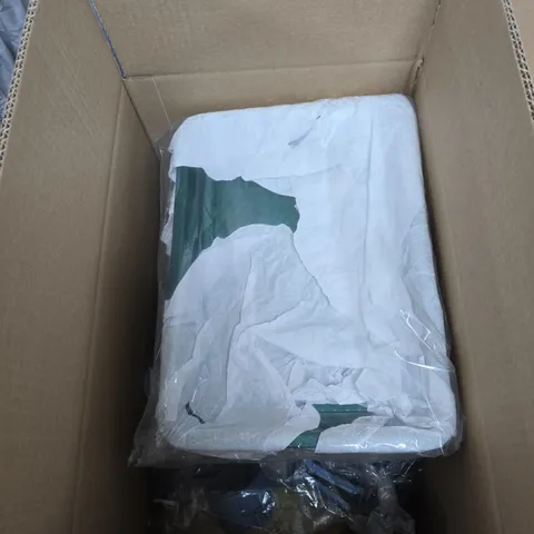 BOX OF APPROXIMATELY 12 ASSORTED ITEMS TO INCLUDE: POUR AND STORE BAG CLIPS 