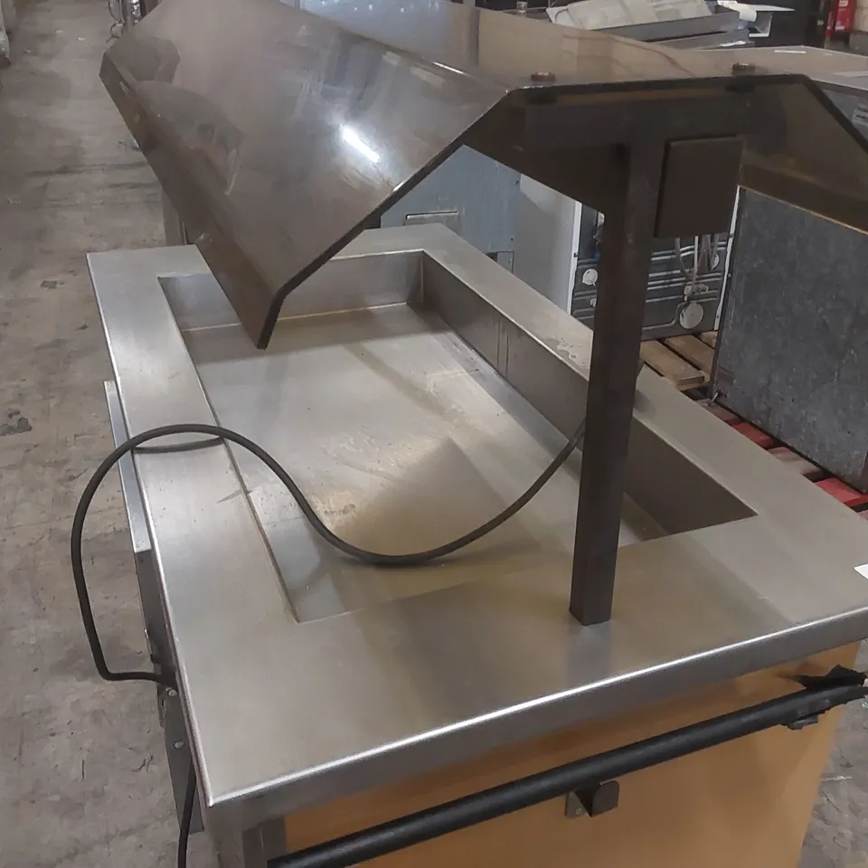 MOFFAT COMMERCIAL FOOD DISPLAY GANTRY