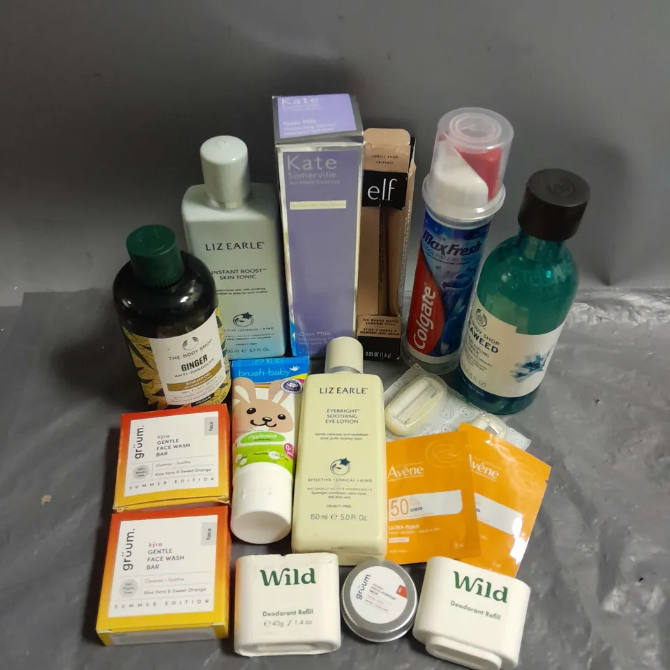 APPROXIMATELY 12 ASSORTED COSMETIC PRODUCTS TO INCLUDE - WILD DEODERANT REFILLS - LIZ EARLE INSTANT BOOST SKIN TONIC - KATE SOMERVILLE GOAT MILK MOISTURIZING CLEANSER - ETC