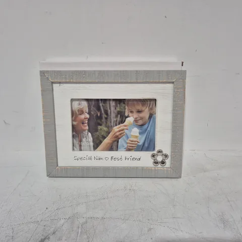 LOT OF 24 AS NEW SHUDEHILL RUSTIC SENTIMENT NAN PICTURE FRAMES