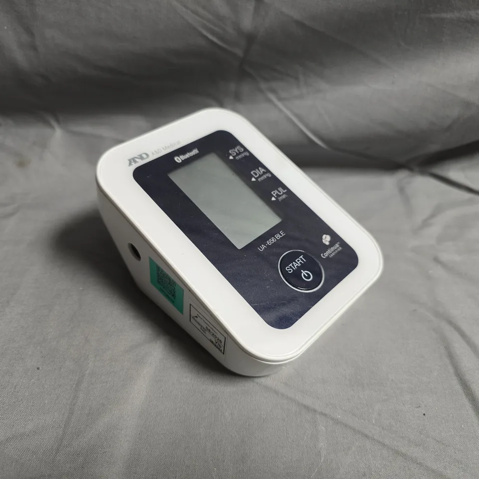 A&D MEDICAL UA-656BLE DIGITAL BLOOD PRESSURE MONITOR WITH BLUETOOTH