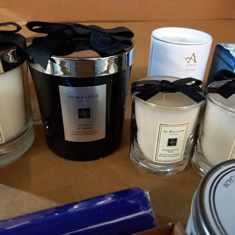 LOT OF 11 ASSORTED CANDLES AND WAX MELTS