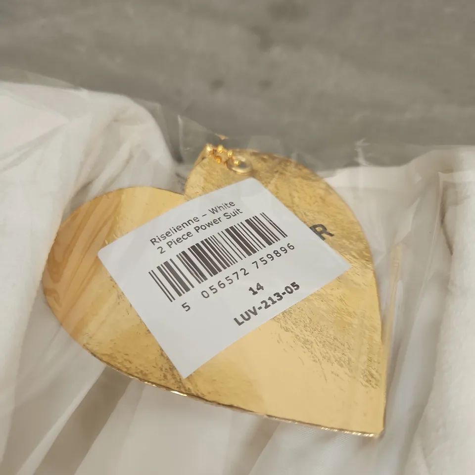 RISELIENNE WHITE 2-PIECE POWER SUIT – WOMEN - size 14