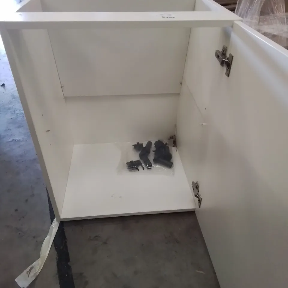 PALLET OF TWO SINGLE DOOR BASE UNITS WHITE