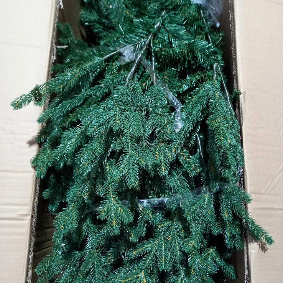 BOXED KELLY HOPPEN KENSINGTON FIR CHRISTMAS TREE - 6FT, NATURAL