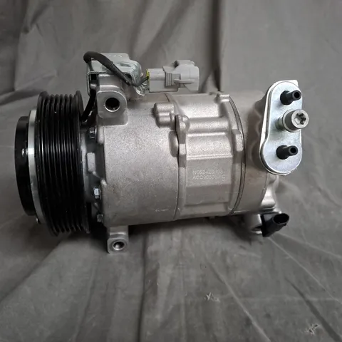 AC COMPRESSOR FOR NISSAN ALTIMA / COLLECTION ONLY 