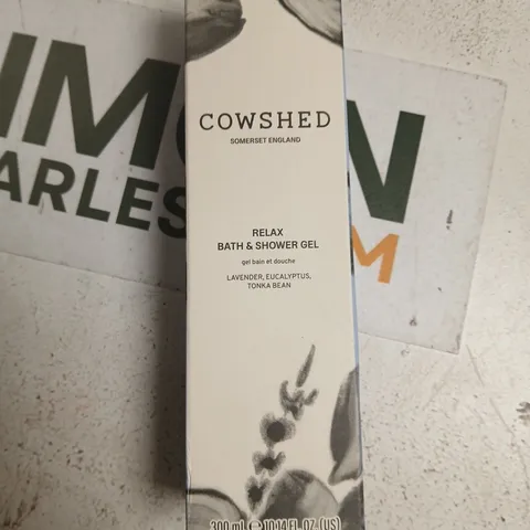 COWSHED RELAX BATH & SHOWER GEL – 300 ML (LAVENDER, EUCALYPTUS, TONKA BEAN)