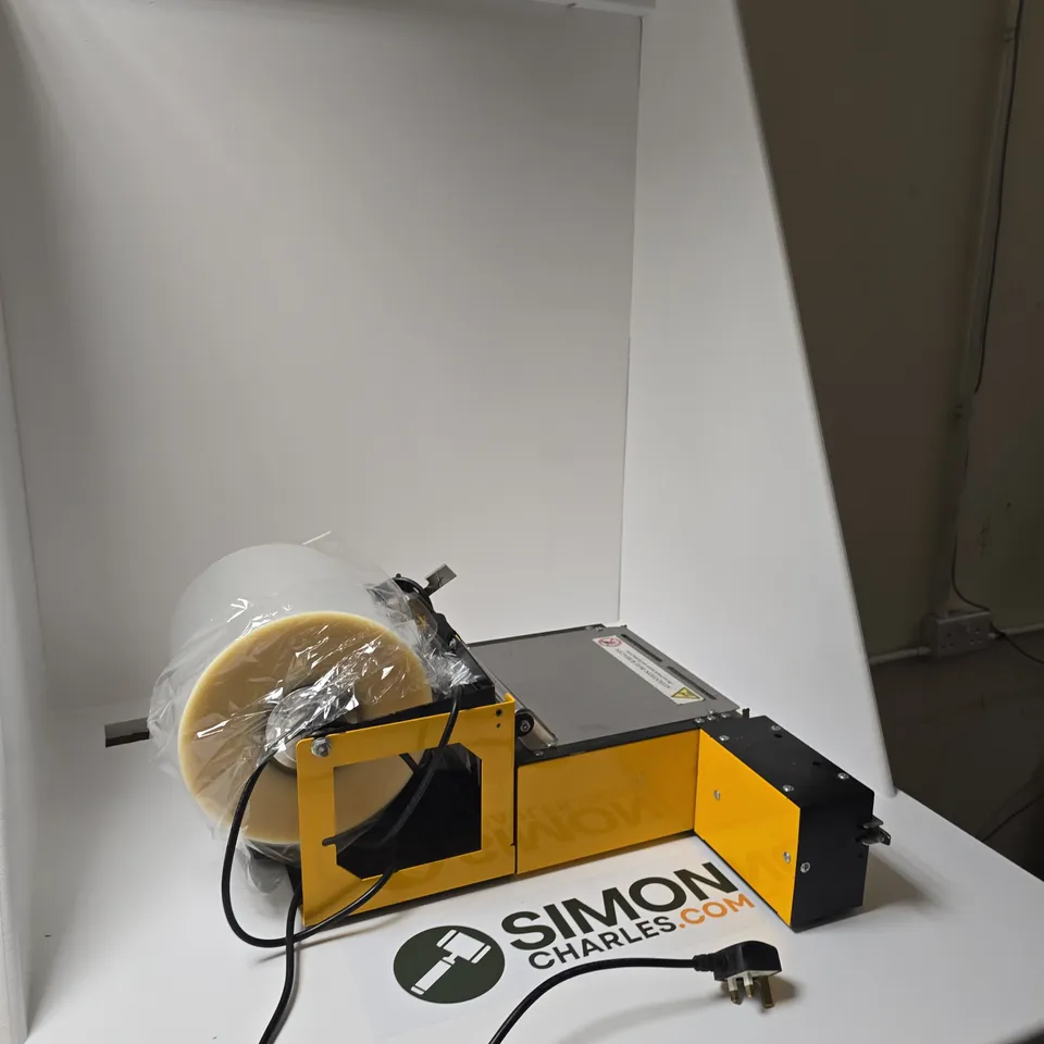 DESK TOP YELLOW PACKAGING/SEALING MACHINE WITH ROLLER