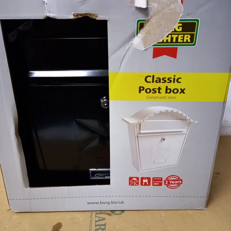 BURG-WACHTER CLASSIC WALL MOUNTED POST BOX - BLACK