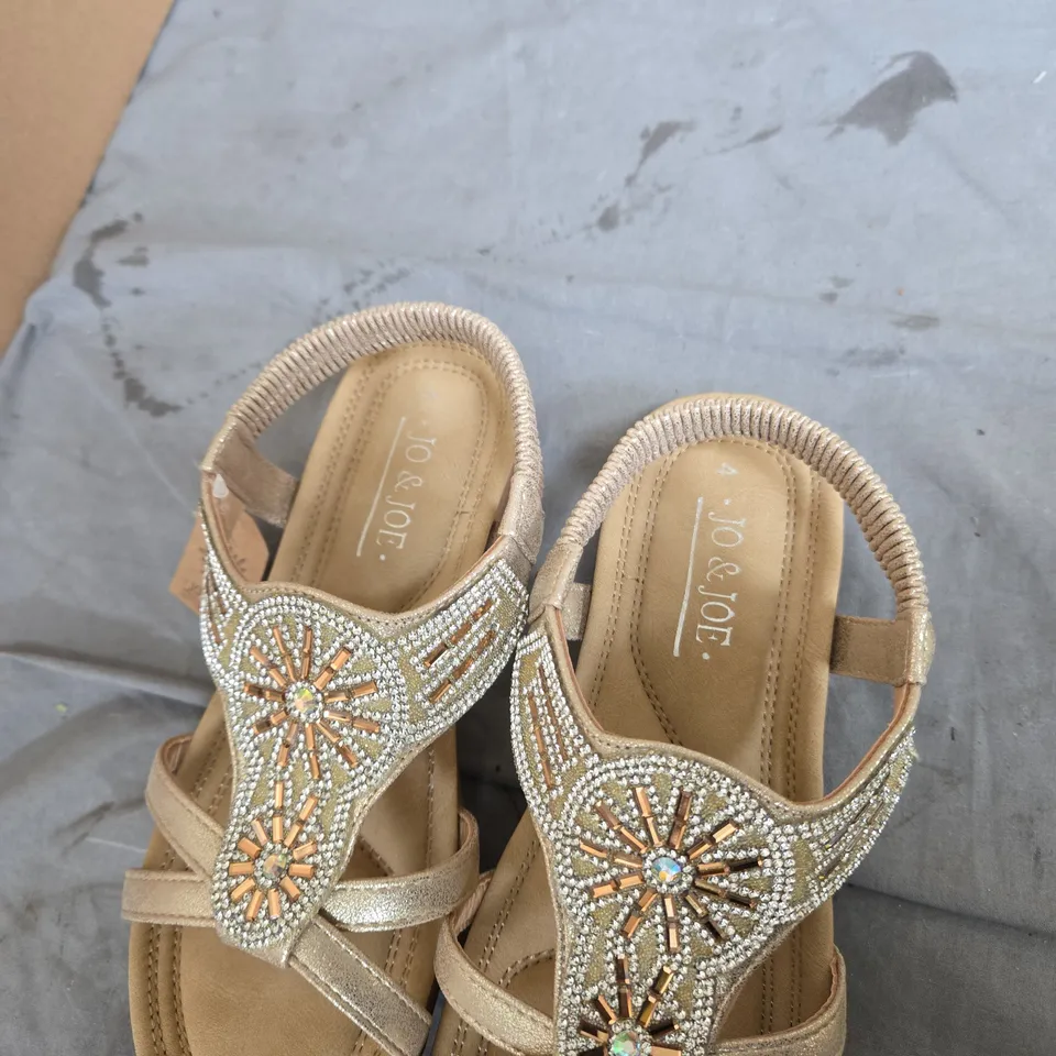 WOMEN'S BEADED SANDALS – GOLD-TONE EMBELLISHED, UK SIZE 4 JO AND JOE BRAND 