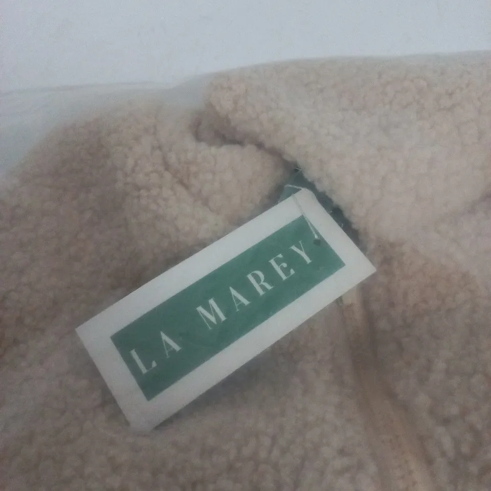 La Marey coat – Beige Plush, Size M