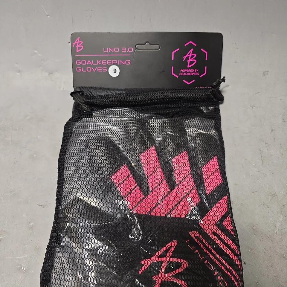 AB UNO 3.0 GOALKEEPING GLOVES 9 