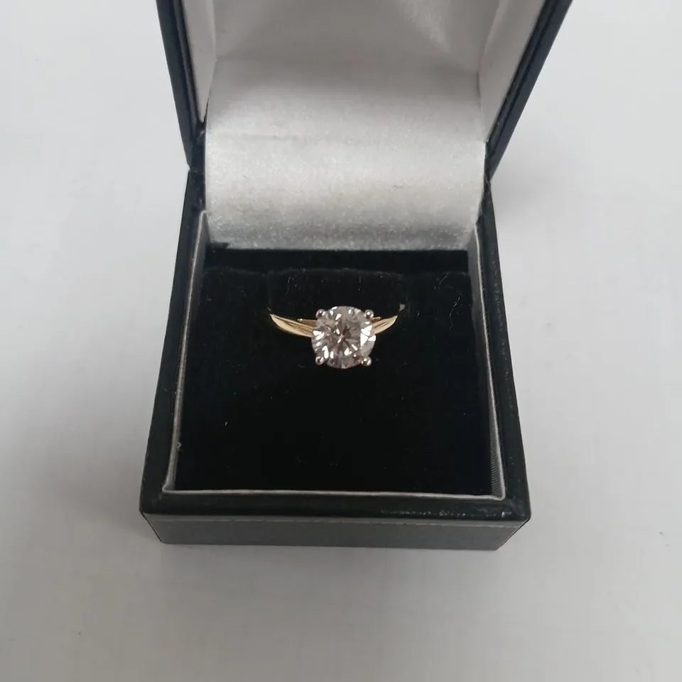 9CT GOLD SOLITAIRE RING SET WITH A LAB GROWN DIAMOND WEIGHING +1.60CT