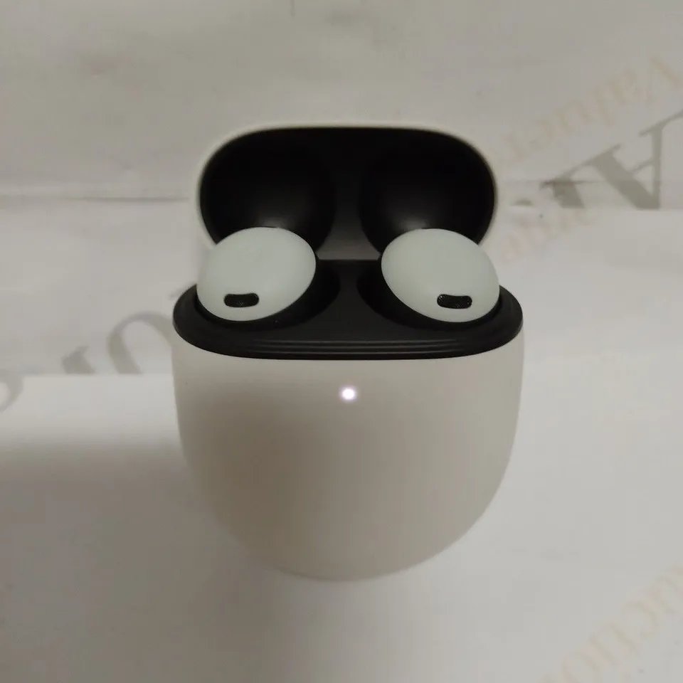 GOOGLE PIXEL BUDS PRO 