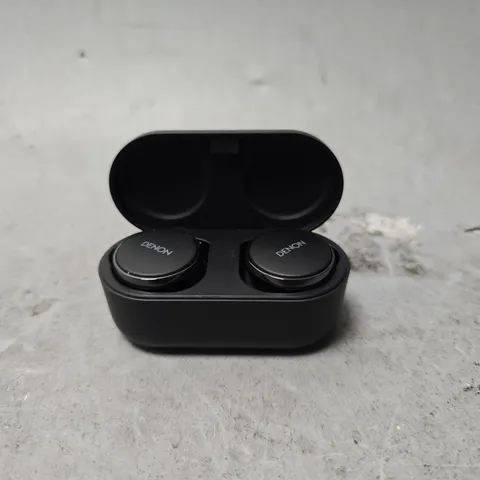 BOXED DENON PORTABLE BLACK EAR BUDS
