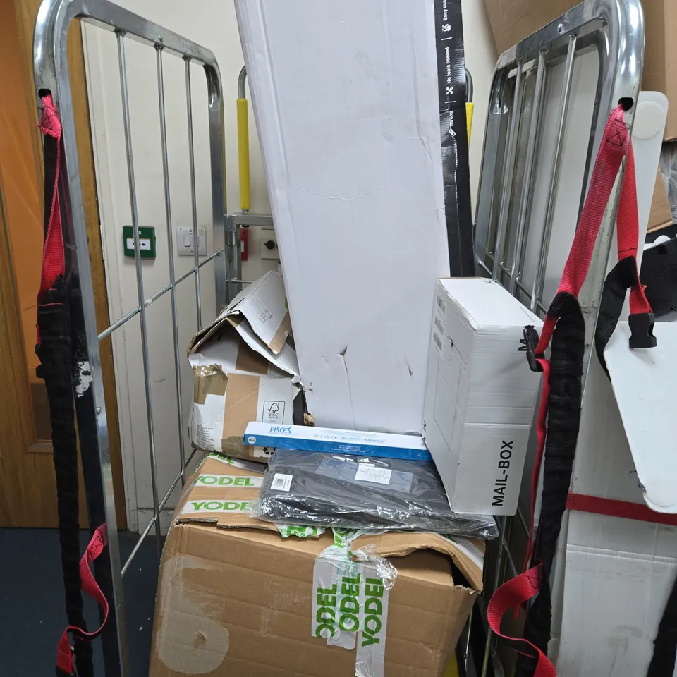 CAGE OF APPROXIMATELY 10 ASSORTED ITEMS TO INCLUDE - WASTE PAPER BASKET, PISCES 36 WATT BULB AND A TOY KITCHEN - COLLECTION ONLY