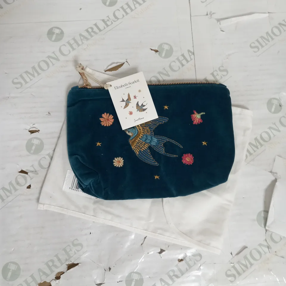ELIZABETH LONDON RICH BLUE VELVET MINI POUCH 16X23CM